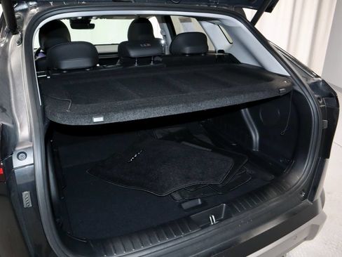 Used 2024 Hyundai Kona Limited AWD/4WD image 13