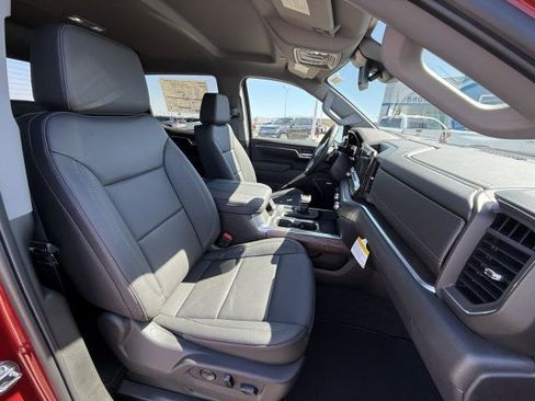 New 2026 GMC Sierra 1500 SLT image 33