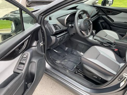 Used 2022 Subaru Crosstrek 2.0i Premium w/ Moonroof Package AWD/4WD image 9