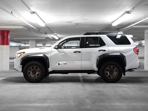 Used 2025 Toyota 4Runner Trailhunter AWD/4WD image 14