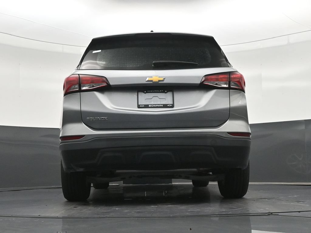 Used 2024 Chevrolet Equinox LS FWD image 26