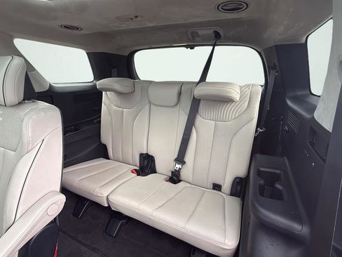 Used 2025 Hyundai Palisade Calligraphy AWD/4WD image 38