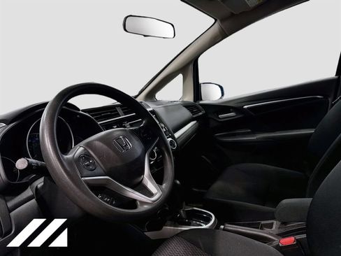 Used 2020 Honda Fit LX image 6