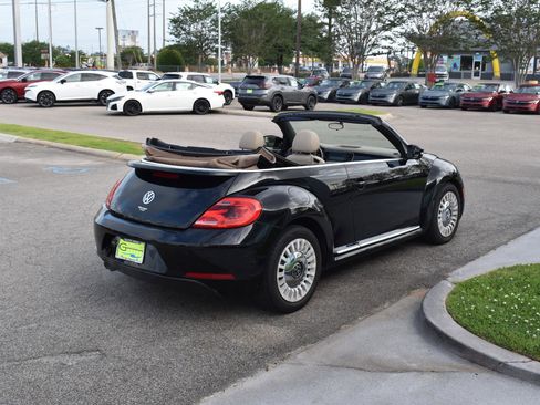 Used 2014 Volkswagen Beetle 1.8T FWD image 20