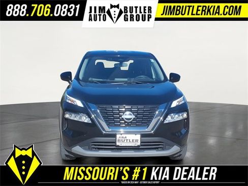 Used 2023 Nissan Rogue SV image 31