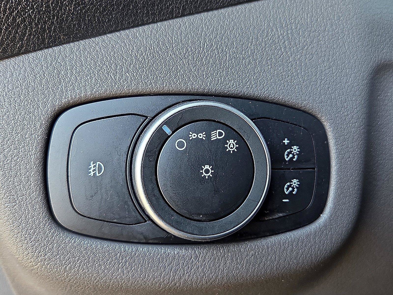 Used 2019 Ford Transit Connect XLT FWD image 24