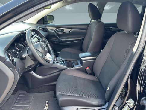 Used 2022 Nissan Rogue Sport S FWD image 5