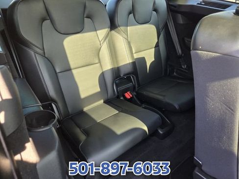 Used 2022 Volvo XC90 T5 Momentum AWD/4WD image 15
