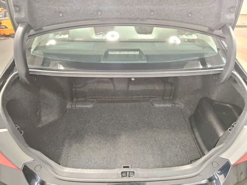 Used 2017 Toyota Camry XLE image 35