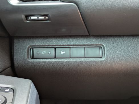 Certified 2024 Nissan Pathfinder Rock Creek AWD/4WD image 27