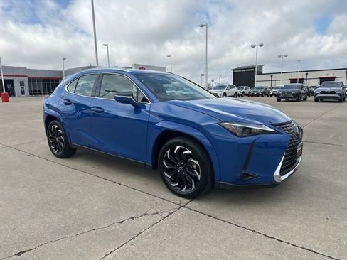 Used 2025 Lexus UX 300h AWD w/ Cold Area Package image 2