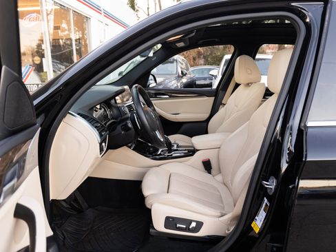 Used 2019 BMW X3 sDrive30i image 17