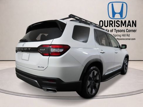 New 2026 Honda Pilot Elite image 3