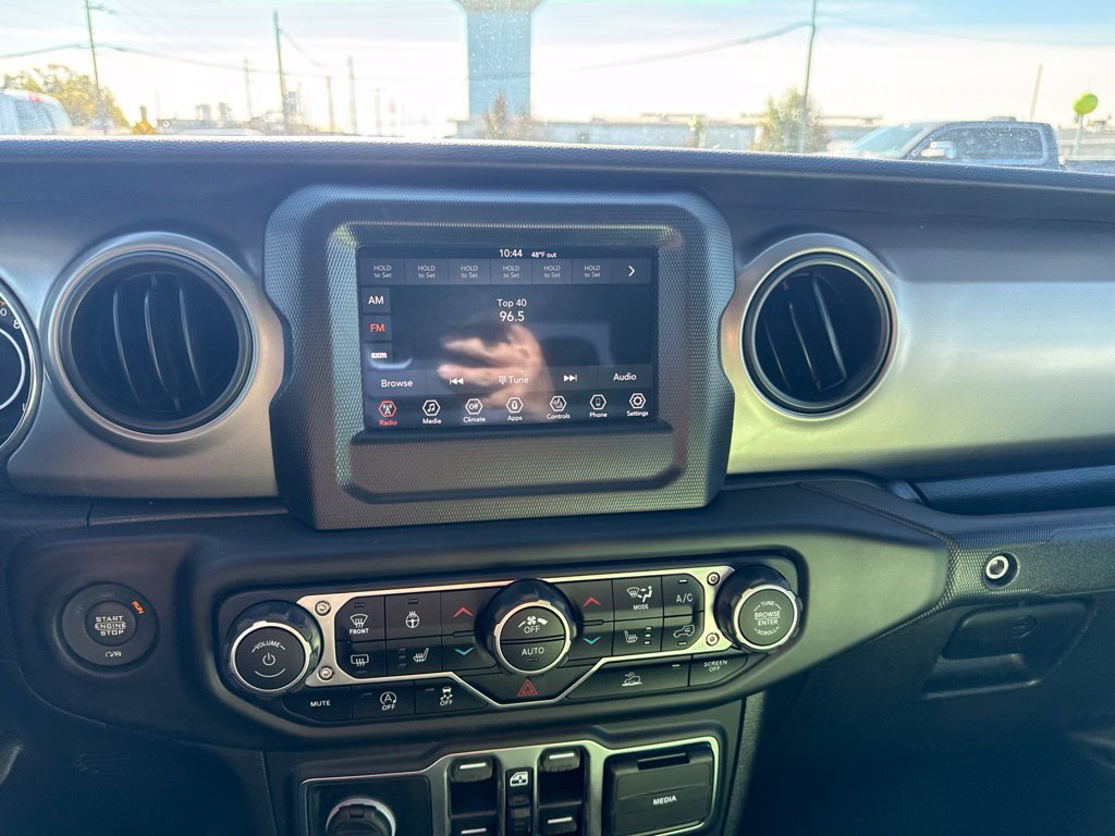 Used 2021 Jeep Gladiator Sport AWD/4WD image 10