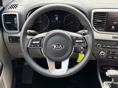 Used 2022 Kia Sportage LX FWD image 24