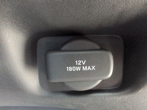 Used 2026 Honda HR-V Sport image 38