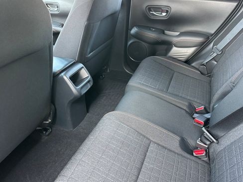 Used 2024 Honda HR-V Sport image 25