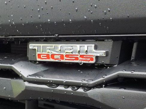 New 2026 Chevrolet Colorado Trail Boss AWD/4WD image 12