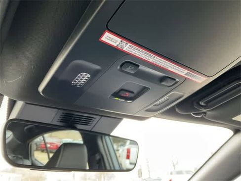 Used 2026 Toyota Camry SE w/ Convenience Package image 25