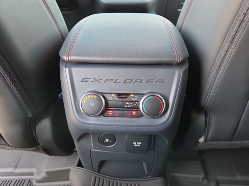 New 2026 Ford Explorer ST image 9