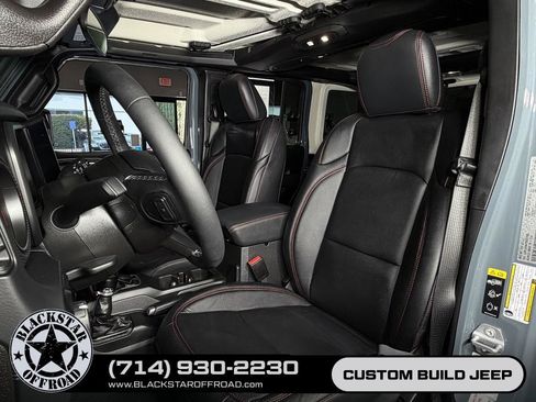 Used 2026 Jeep Wrangler Unlimited Rubicon AWD/4WD image 18