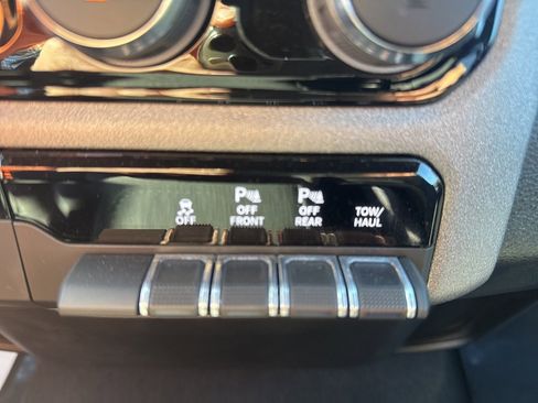 Used 2025 RAM 1500 Tradesman w/ Night Edition image 33