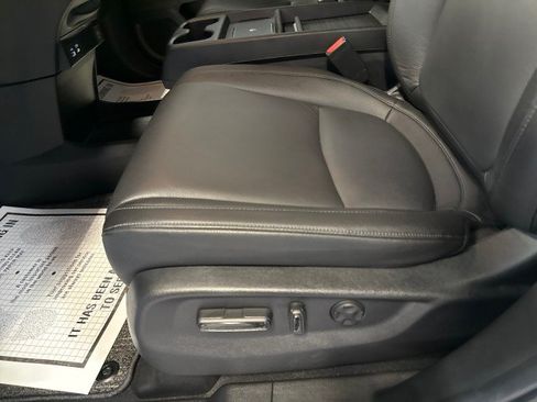 Used 2026 Honda Odyssey EX-L image 16