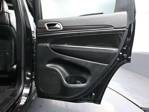 Used 2014 Jeep Grand Cherokee Limited w/ Trailer Tow Group IV image 41