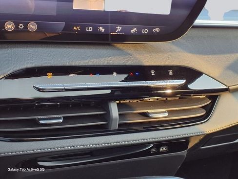 New 2026 Buick Enclave Sport Touring w/ Power Package FWD image 14