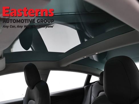 Used 2018 Tesla Model 3 Long Range image 28