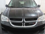 Used 2016 Dodge Grand Caravan SE w/ Quick Order Package 29E SE image 3