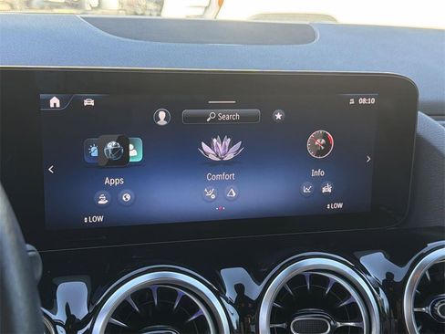 Used 2025 Mercedes-Benz GLA 250 image 15