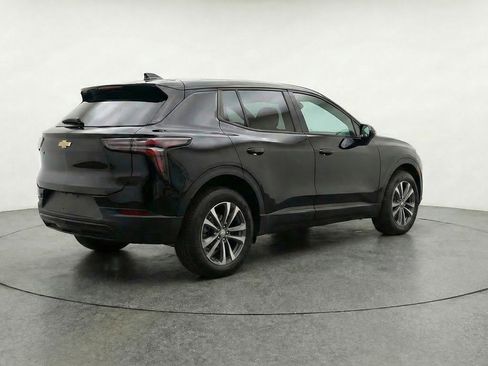 Used 2025 Chevrolet Equinox LT image 9