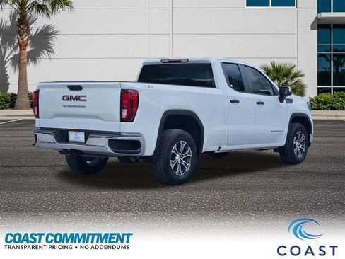 Used 2022 GMC Sierra 1500 Pro w/ Pro Value Package AWD/4WD image 6