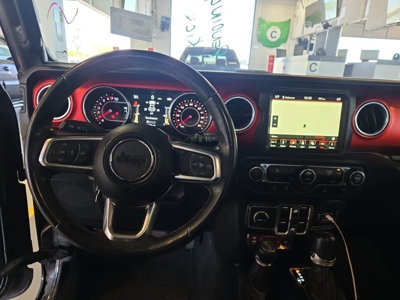 Used 2018 Jeep Wrangler Unlimited Rubicon AWD/4WD image 9
