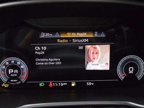 New 2025 Audi Q3 2.0T Premium Plus w/ Premium Plus Package image 9