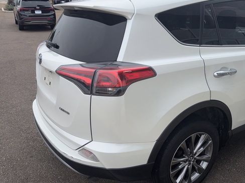 Used 2017 Toyota RAV4 Limited image 6