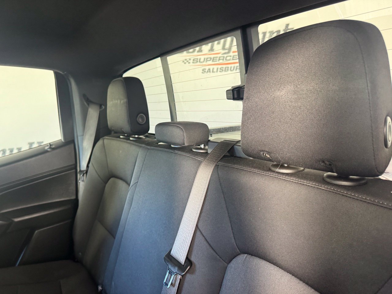 Used 2024 Chevrolet Colorado Trail Boss w/ Technology Package AWD/4WD image 11