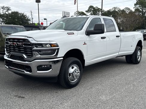 New 2026 RAM 3500 Tradesman w/ Chrome Appearance Group A image 8