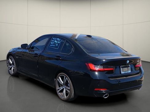 Used 2023 BMW 330e w/ Premium Package RWD image 5