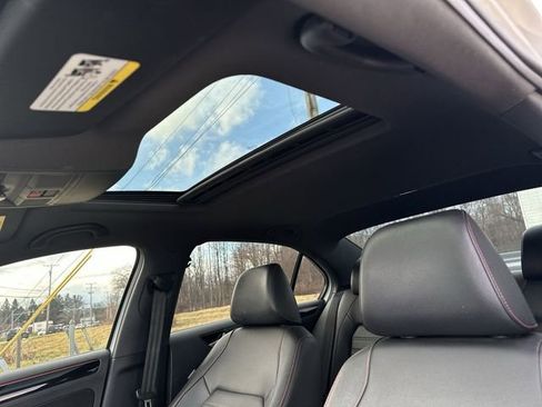 Used 2017 Volkswagen Jetta GLI image 21