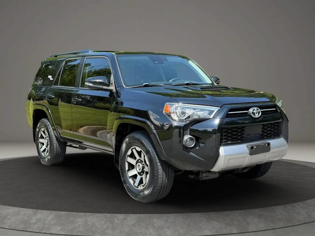 Used 2020 Toyota 4Runner TRD Off-Road Premium w/ Moonroof Package AWD/4WD image 3