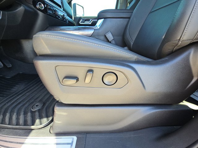 Used 2026 Chevrolet Silverado 2500 LTZ w/ Trail Boss Package AWD/4WD image 31