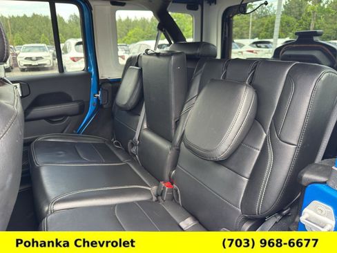 Used 2022 Jeep Wrangler Unlimited Sahara w/ Cold Weather Group AWD/4WD image 24