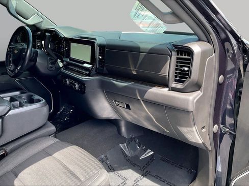 Used 2022 Chevrolet Silverado 1500 LT RWD image 16