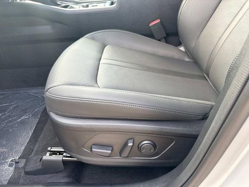 New 2026 Kia Sorento EX FWD image 18