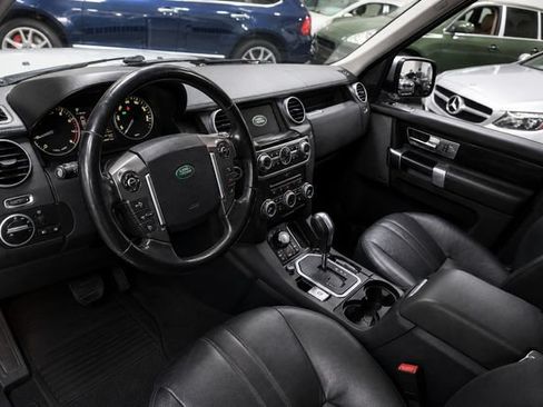 Used 2011 Land Rover LR4 HSE LUX AWD/4WD image 17
