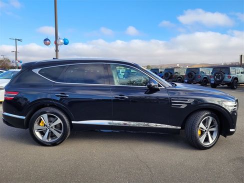 Used 2021 Genesis GV80 2.5T w/ Advanced Package 02 image 4