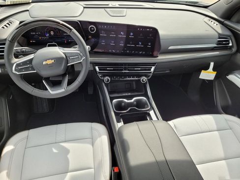 New 2026 Chevrolet Traverse High Country image 12