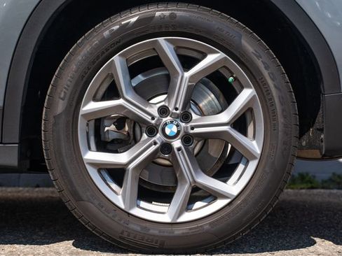 Used 2024 BMW X3 xDrive30i w/ Premium Package AWD/4WD image 13